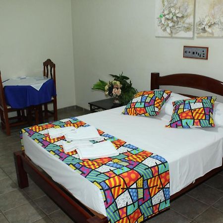 Grandes Lagos Park Hotel Jales Екстер'єр фото